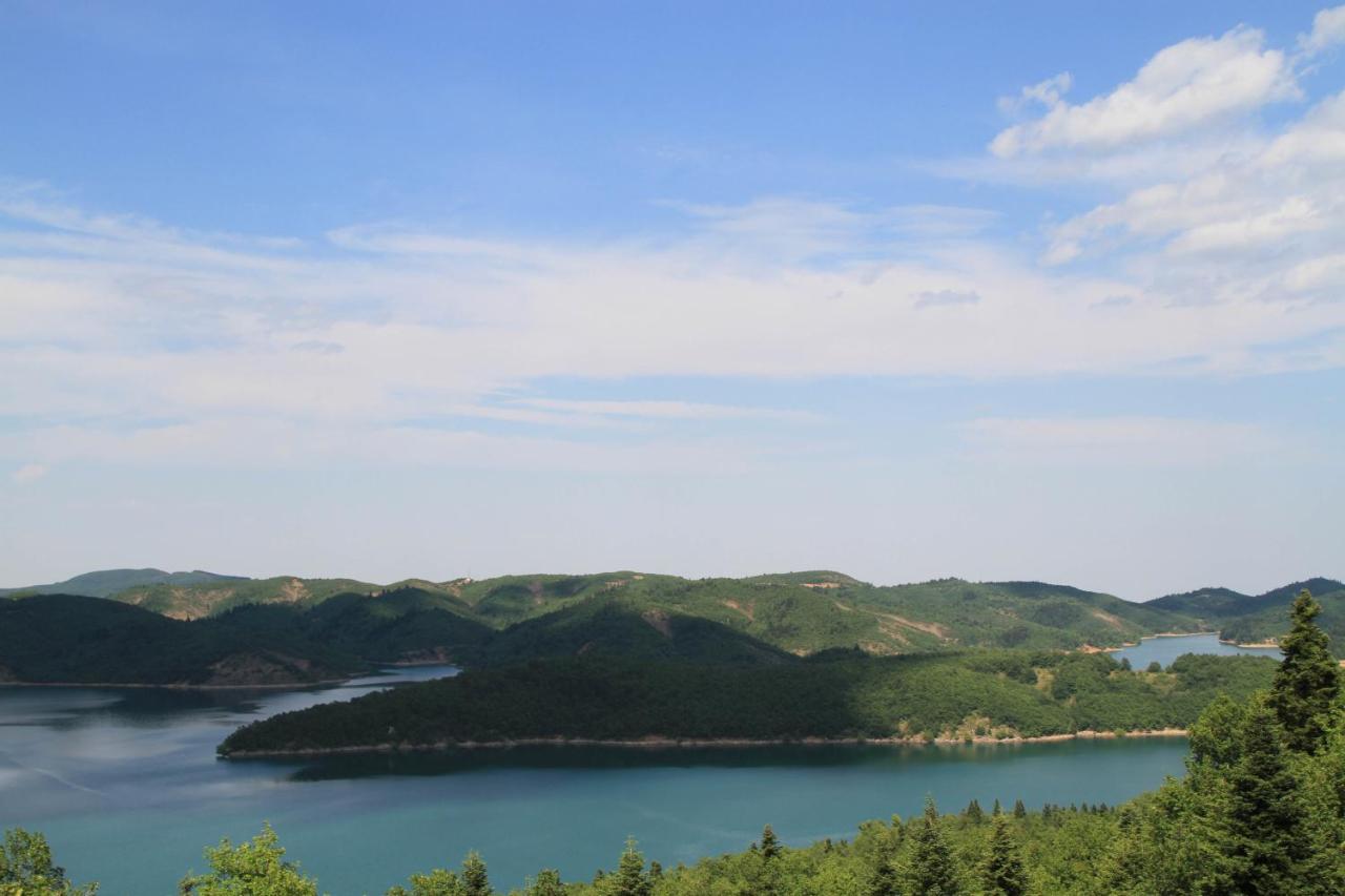 Aparthotel Ktima Alonaki Plastiras-Stausee Exterior foto